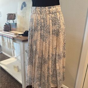 Current Air Cream Pleated Midi Skirt